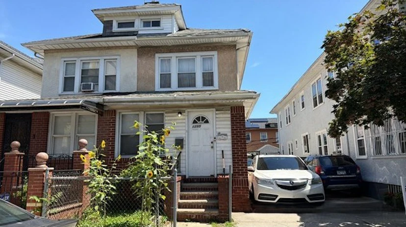 1295 New York Ave