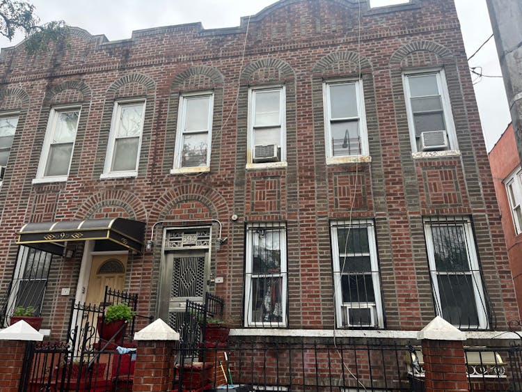 694 Pennsylvania Avenue,Brooklyn, NY 11207, Kings County