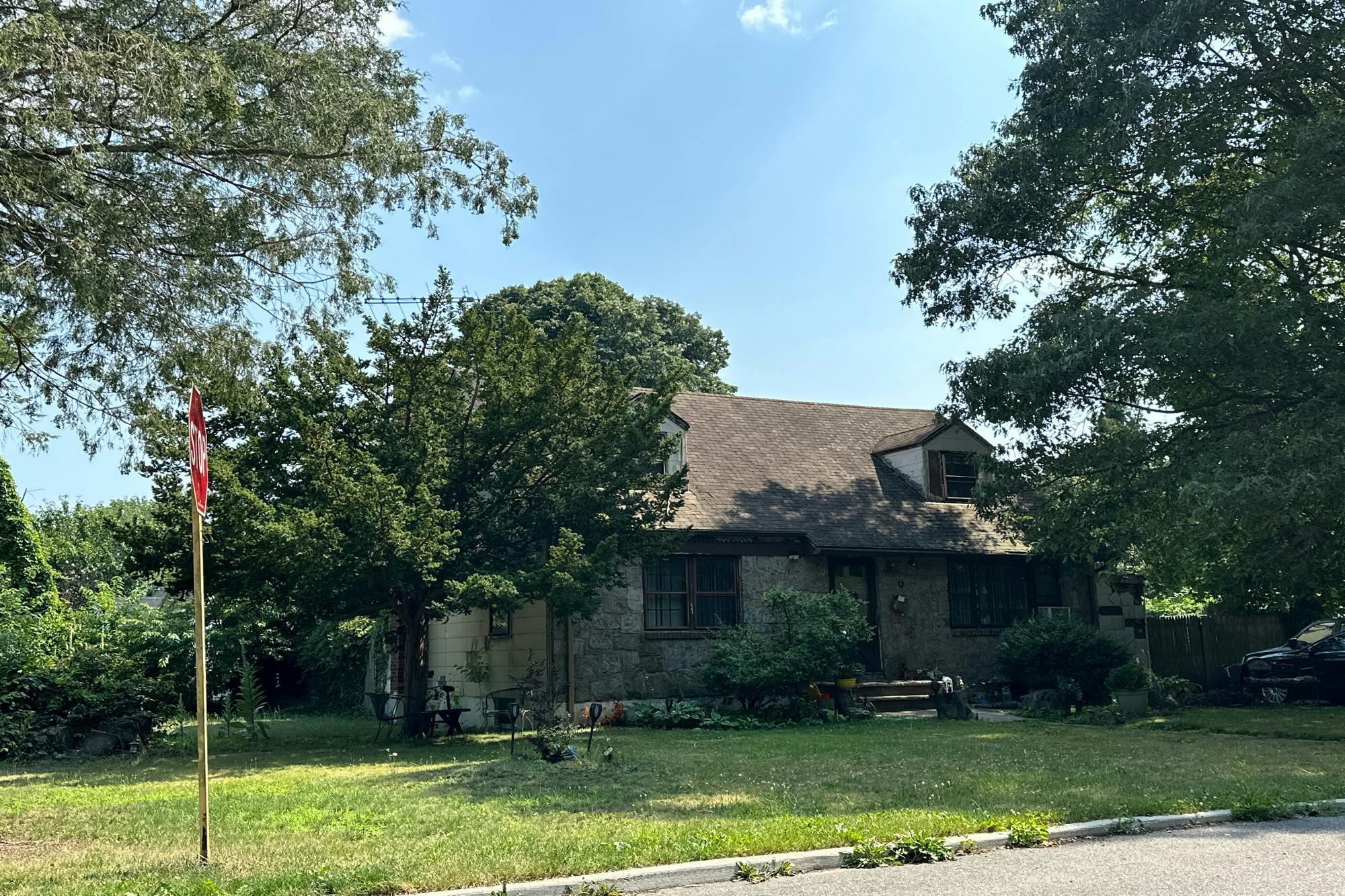 Asbury Ave, Westbury, NY 11590 #1