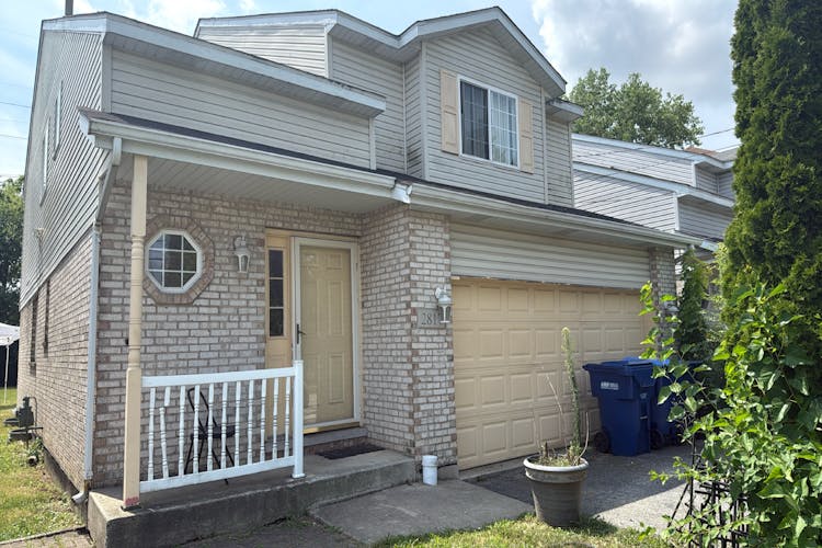 2817 W 141st Place Blue Island, IL 60406, Cook County