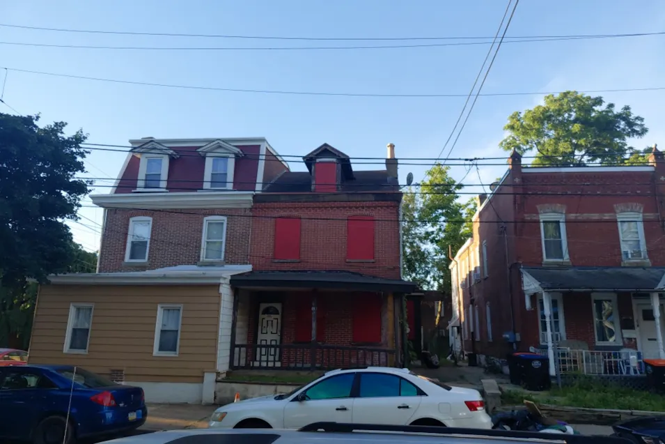 25 East 18th Street Chester, PA 19013, Delaware County