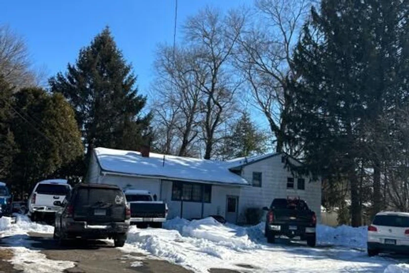 12 Fallon Dr