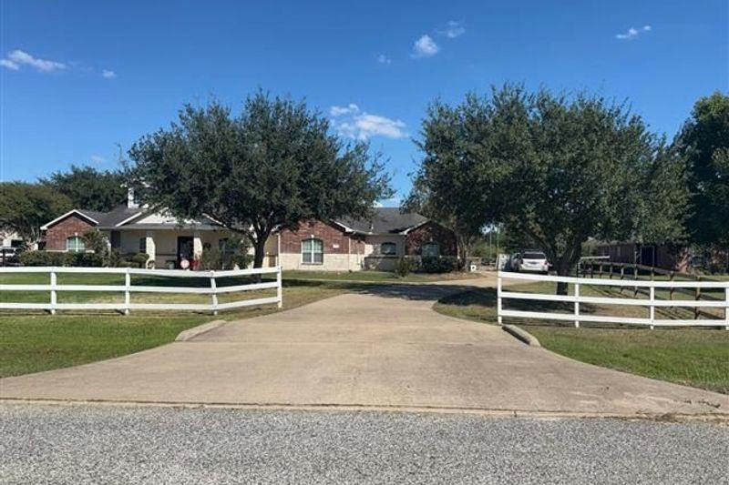 Wild Mustang Canyon Ln, Katy, TX 77493