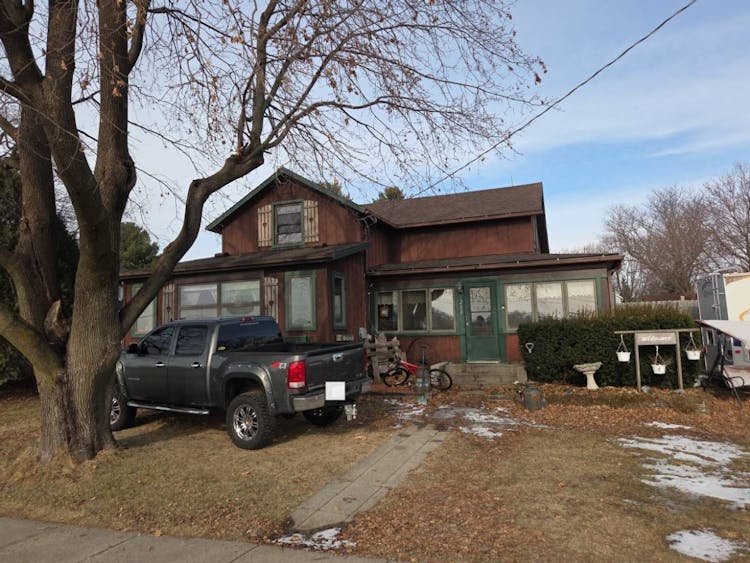 200 W Goldmine Rd Pearl City, IL 61062, Stephenson County