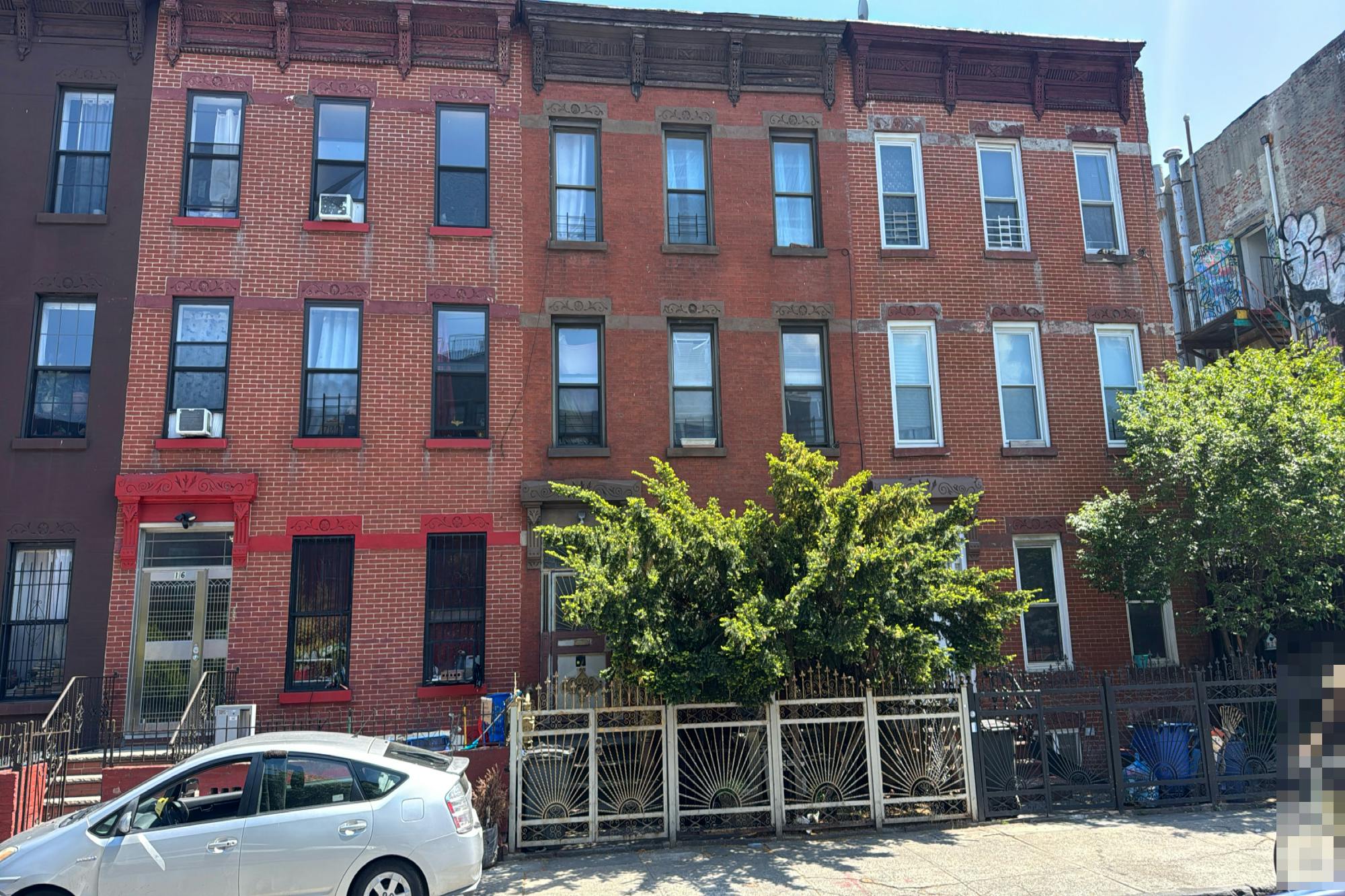 Cooper St, Brooklyn, NY 11207