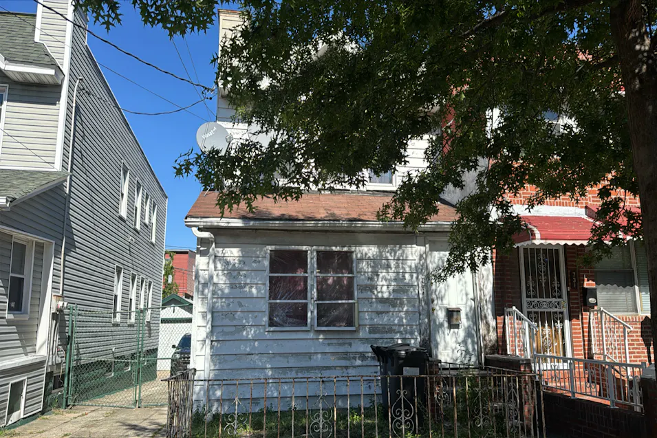 729 Essex Street Brooklyn, NY 11208, Kings County