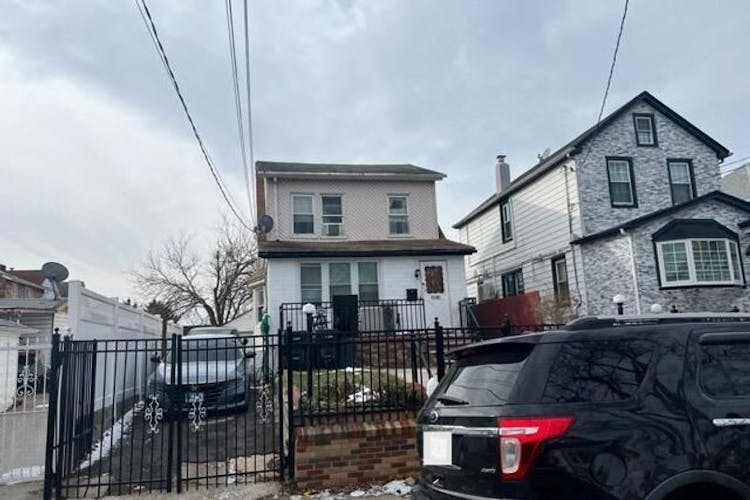 111-50 122 Street South Ozone Park, NY 11420, Queens County