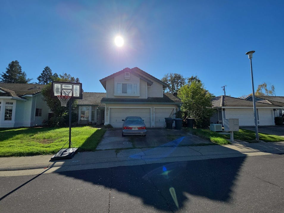 625 Vernon Oaks Drive Roseville, CA 95678, Sacramento County