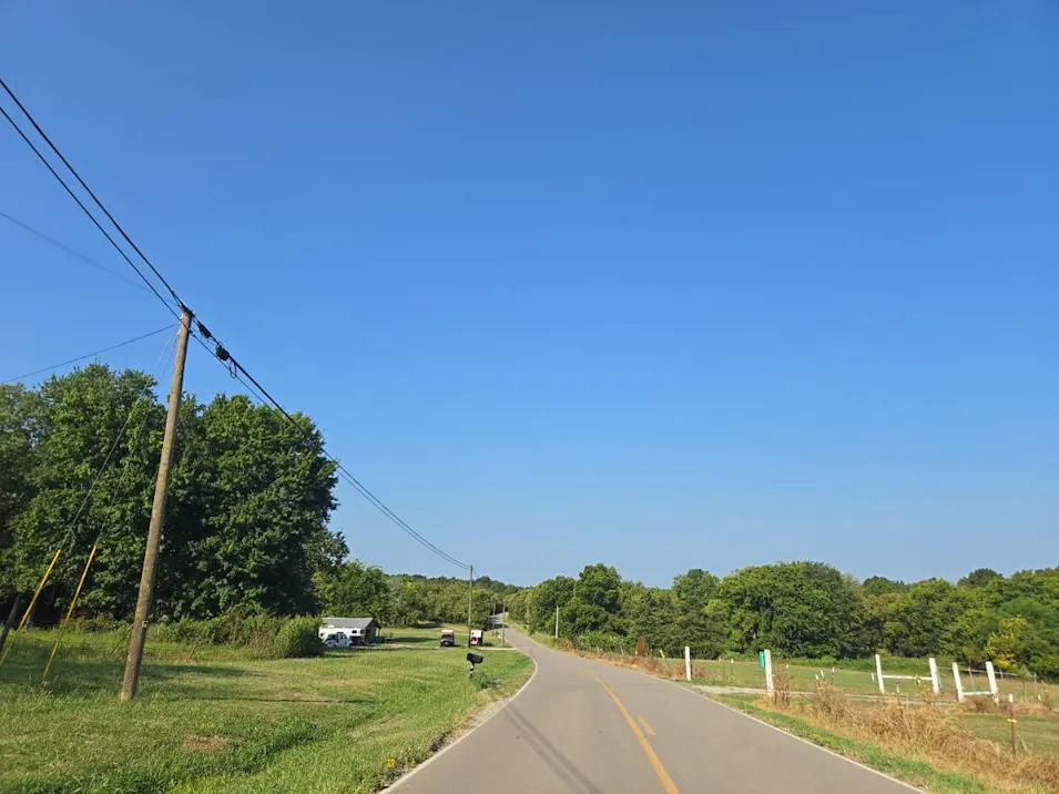 2122 Old Belfast Road Lewisburg, TN 37091, Marshall County