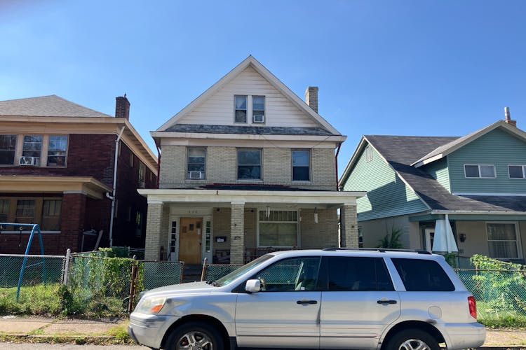 230 McKinley Street Pittsburgh, PA 15210, Allegheny County