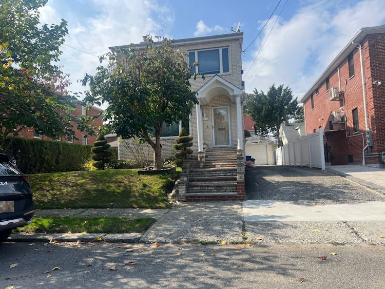 4022 190th St Flushing, NY 11358, Queens County