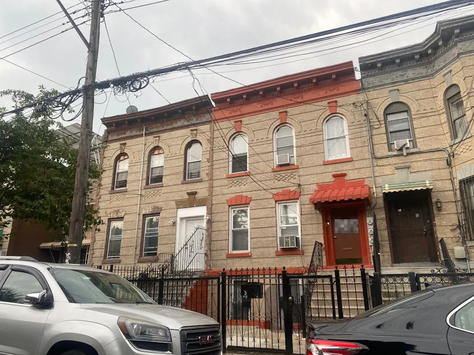 350 Montauk Ave Brooklyn, NY 11208, Kings County