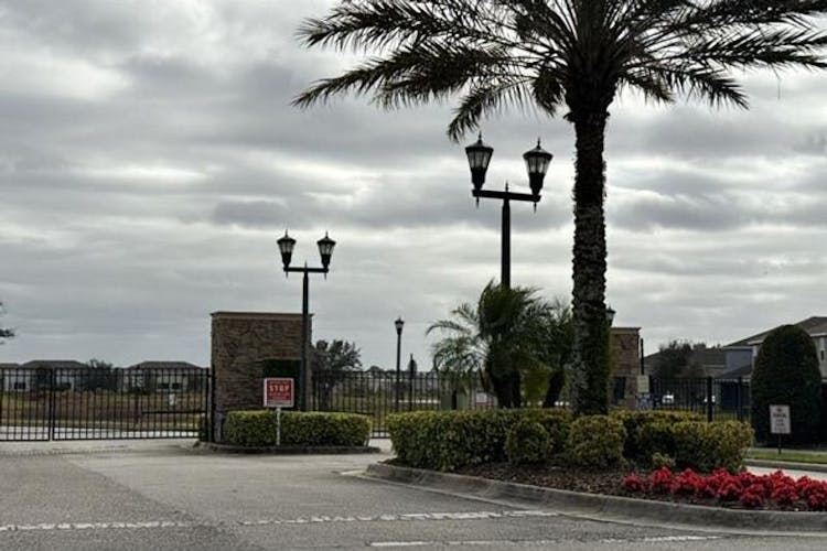 622 Samuel Place Davenport, FL 33837, Polk County