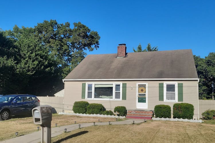 73 Midland Ave, Mastic, NY, 11950, USA