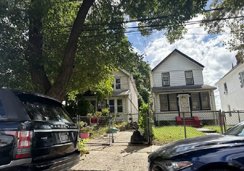 19510 Sagamore Ave Hollis, NY 11423, Queens County