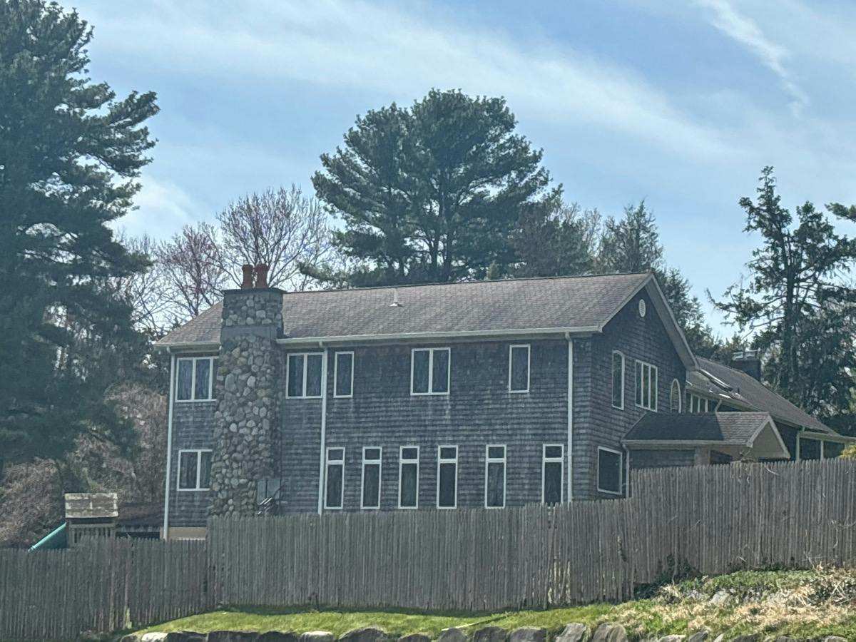 Beverly Rd, South Huntington, NY 11746