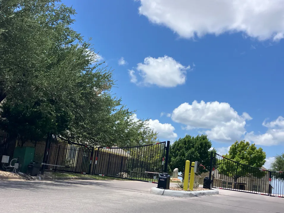 2112 Peoria Dr Leander, TX 78641, Travis County
