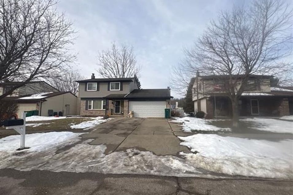 5680 Caren Dr Ypsilanti, MI 48197, Washtenaw County