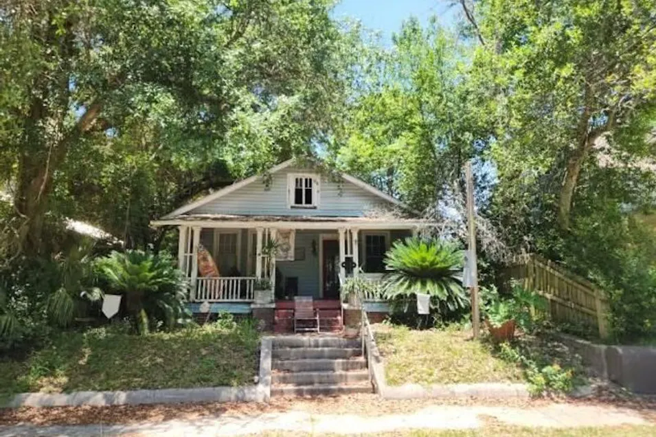 1004 East Jackson Street Pensacola, FL 32501-4104, Escambia County