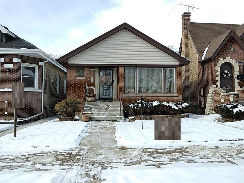 8404 S. Blackstone Avenue Chicago, IL 60619, Cook County