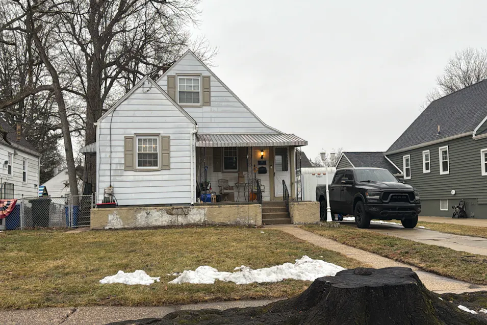 323 Sylvan Ave Gloucester City, NJ 08030, Camden County