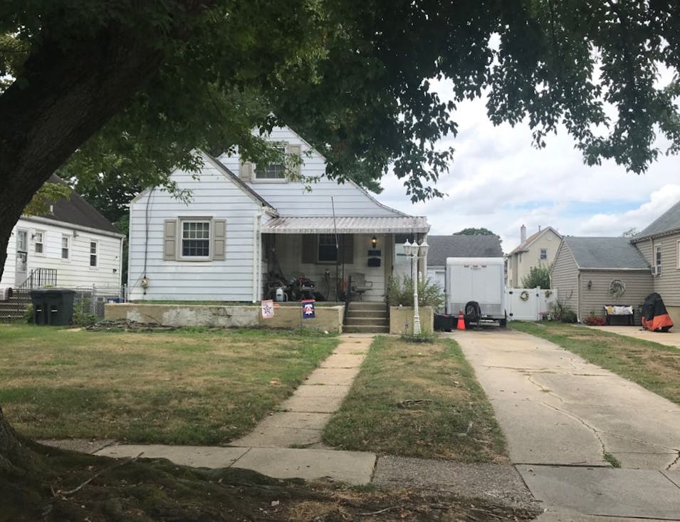 323 Sylvan Ave Gloucester City, NJ 08030, Camden County