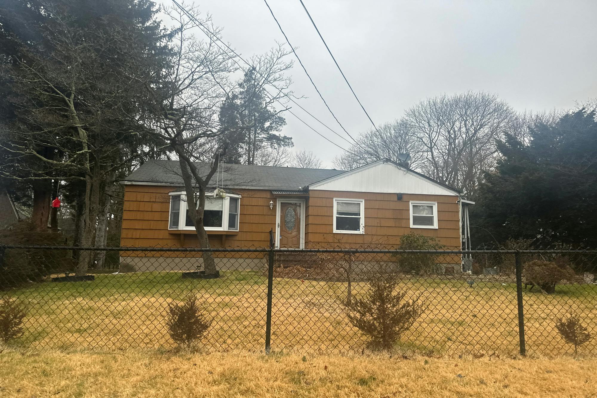 16th St, Huntington Station, NY 11746