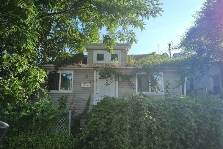 12 Cherokee Street Staten Island, NY 10305, Richmond County