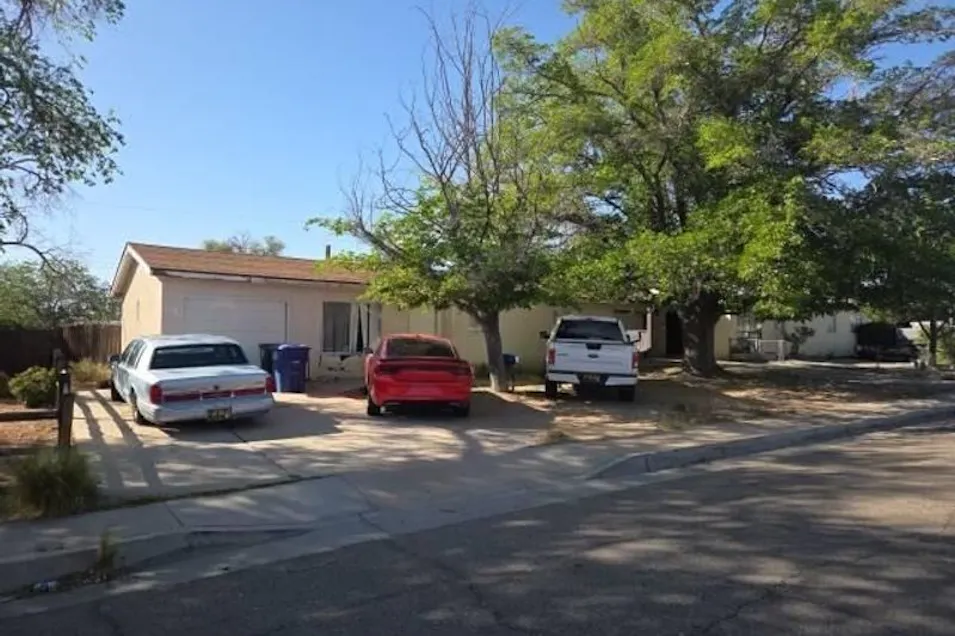 1025 Muriel St NE Albuquerque, NM 87112, Bernalillo County