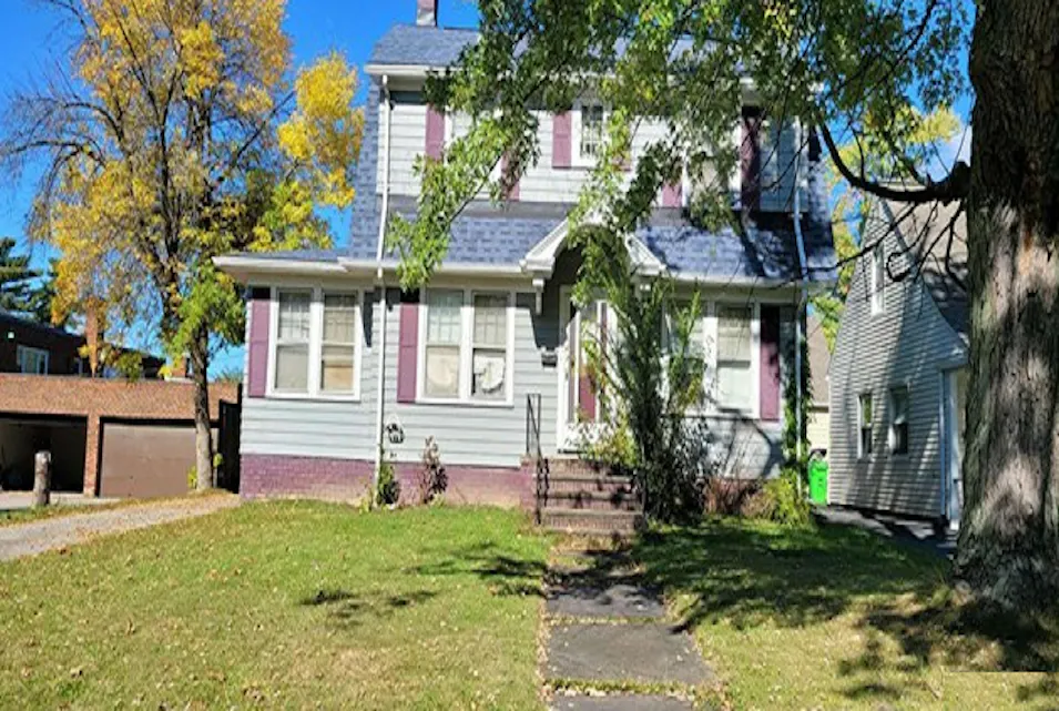 4017 Eastway Rd South Euclid, OH 44121, Cuyahoga County