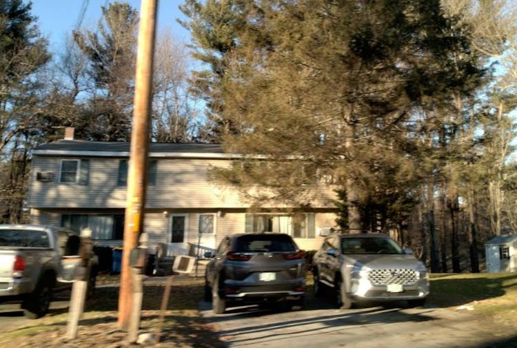 40 Pollard Rd A, Plaistow, NH, 03865, USA