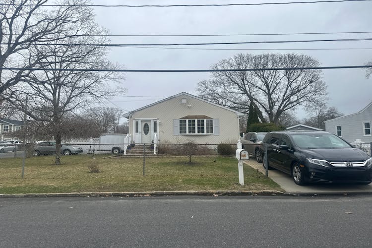 450 Pacific Street Copiague, NY 11726, Suffolk County