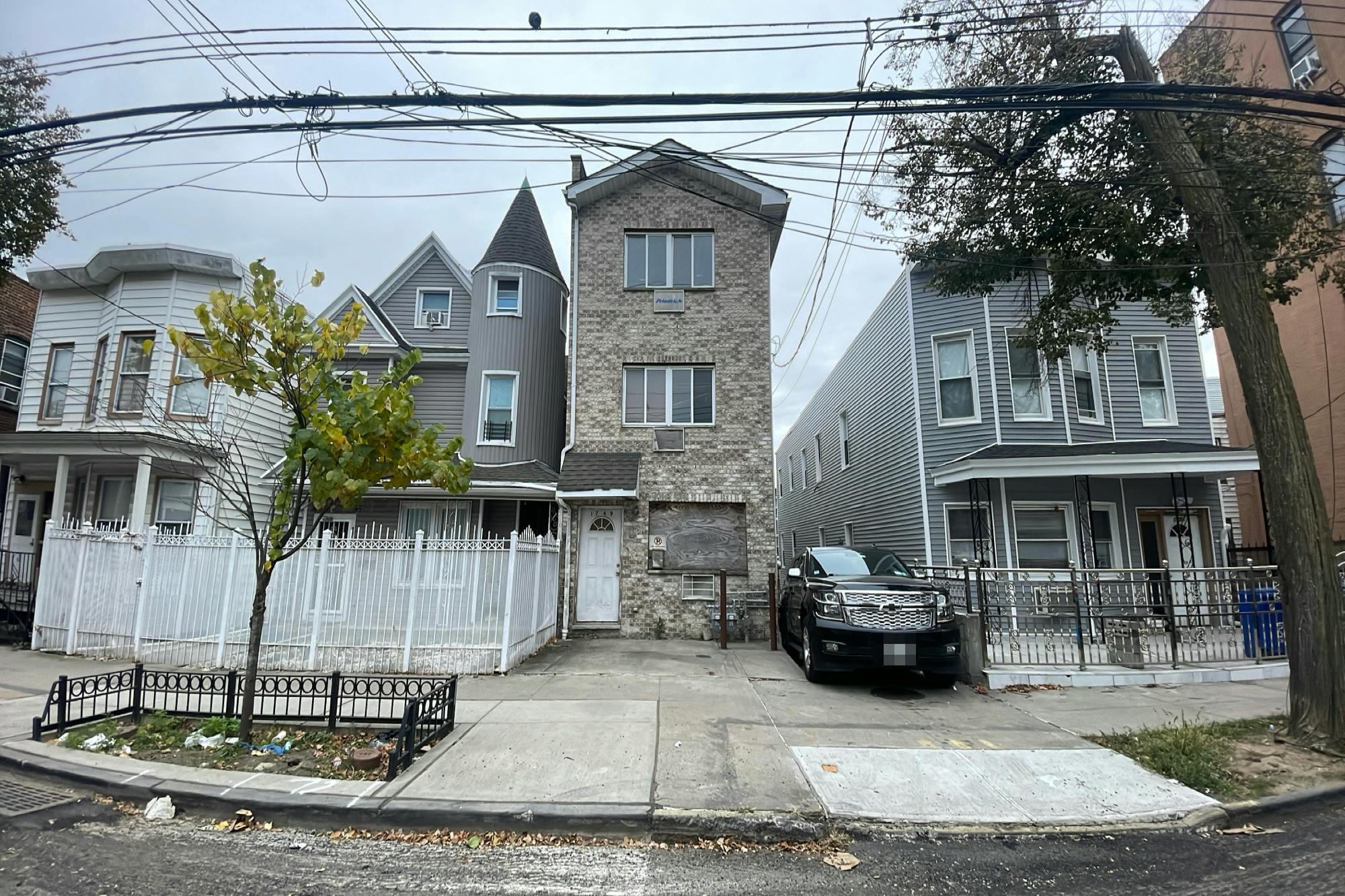 Garfield St, Bronx, NY 10460