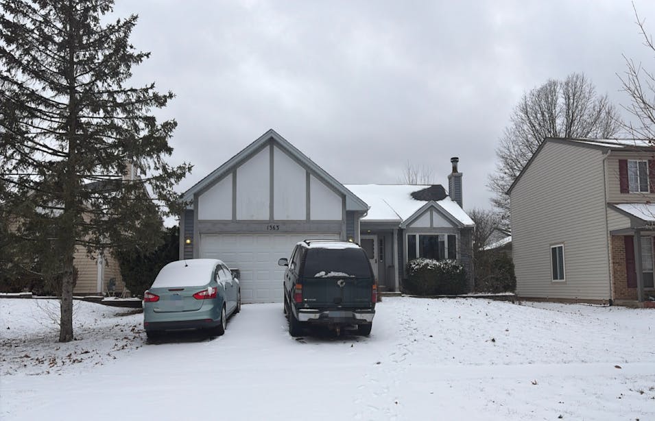 1363 Burns Drive Elgin, IL 60120, Cook County