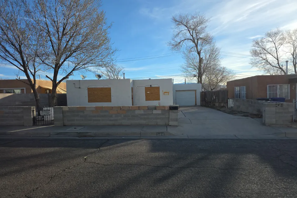 234 57th St NW Albuquerque, NM 87105, Bernalillo County