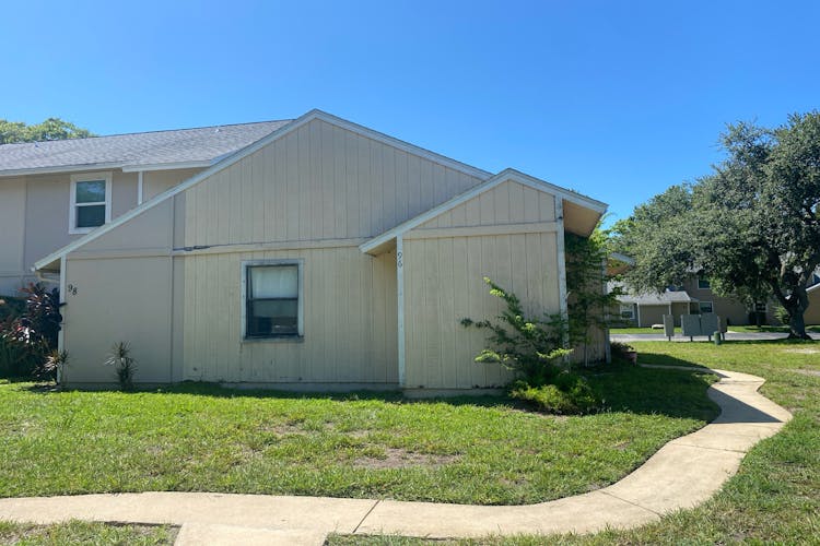 96 Tomoka Meadows Blvd Ormond Beach, FL 32174, Volusia County