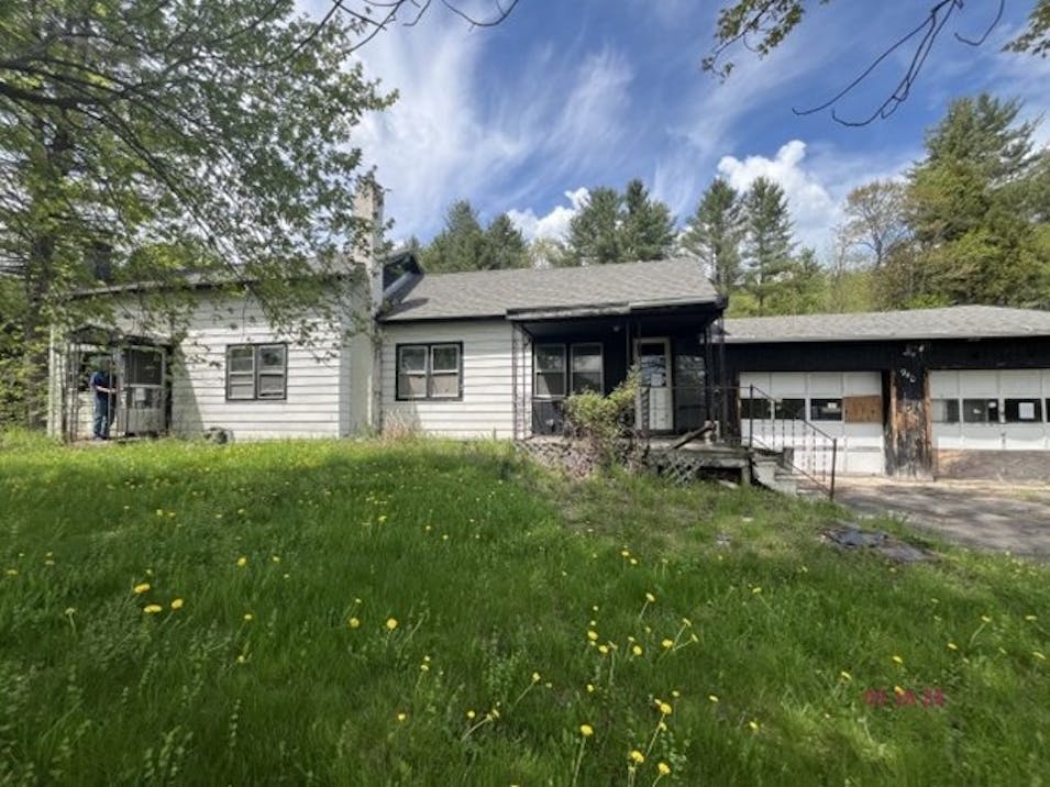 940 Peasleeville Rd Schuyler Falls, NY 12985, Clinton County