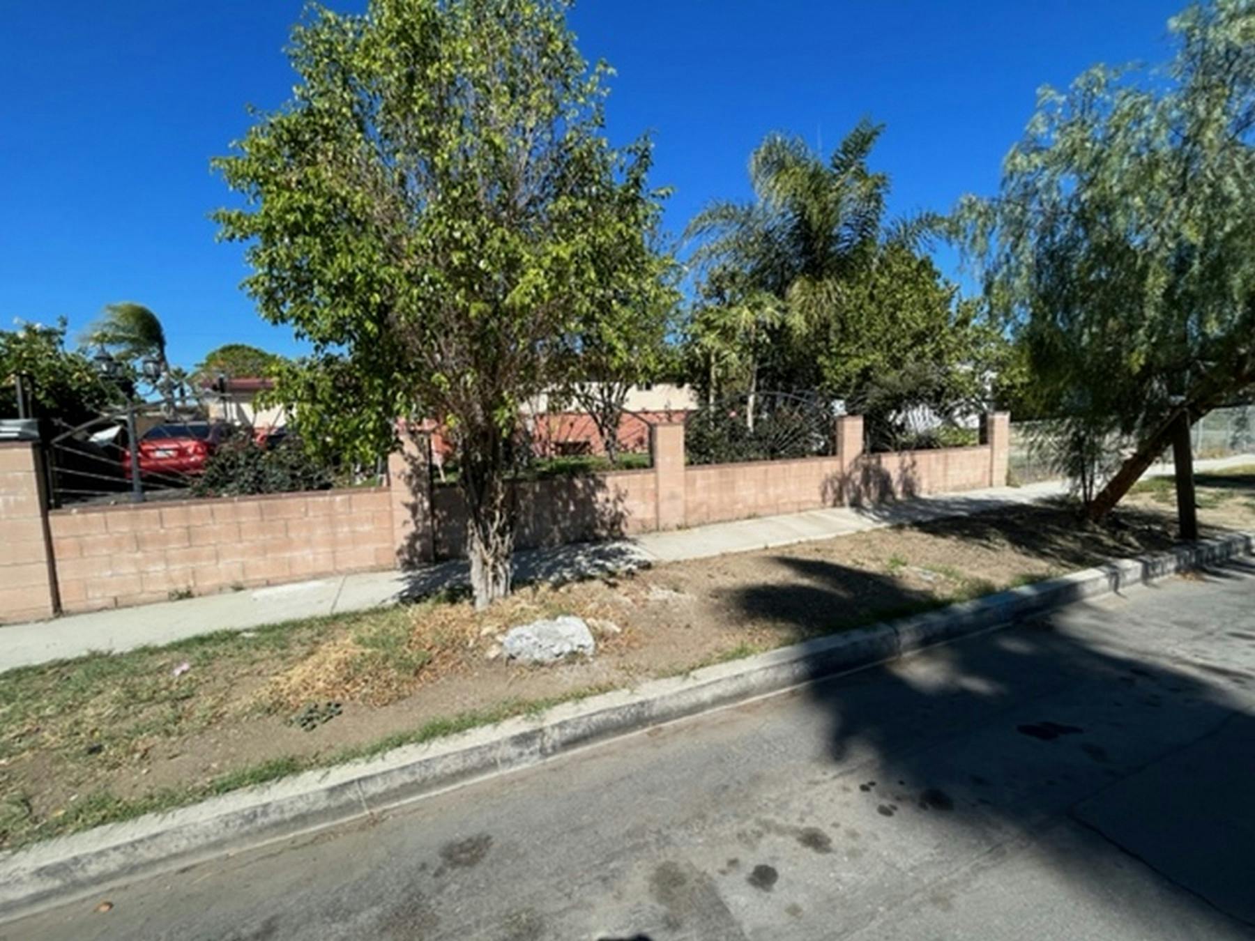 Eustace St, Pacoima, CA 91331 #1