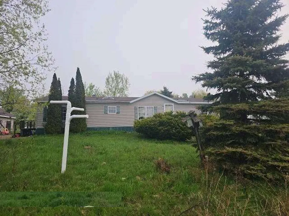 4484 Molitor Rd Oconto, WI 54153, Oconto County