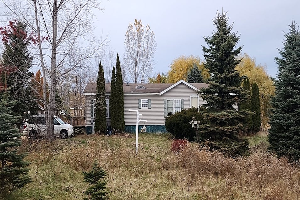 4484 Molitor Rd Oconto, WI 54153, Oconto County