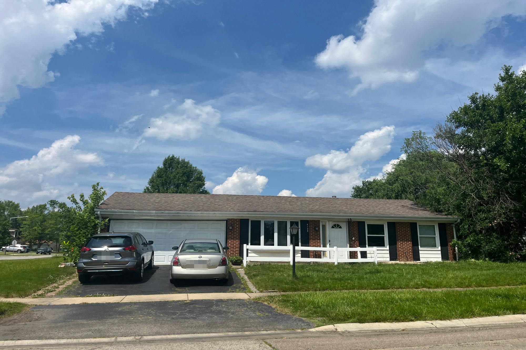 Kensington Ln, Hanover Park, IL 60133