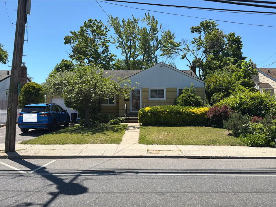 132 Davison Avenue Oceanside, NY 11572, Nassau County