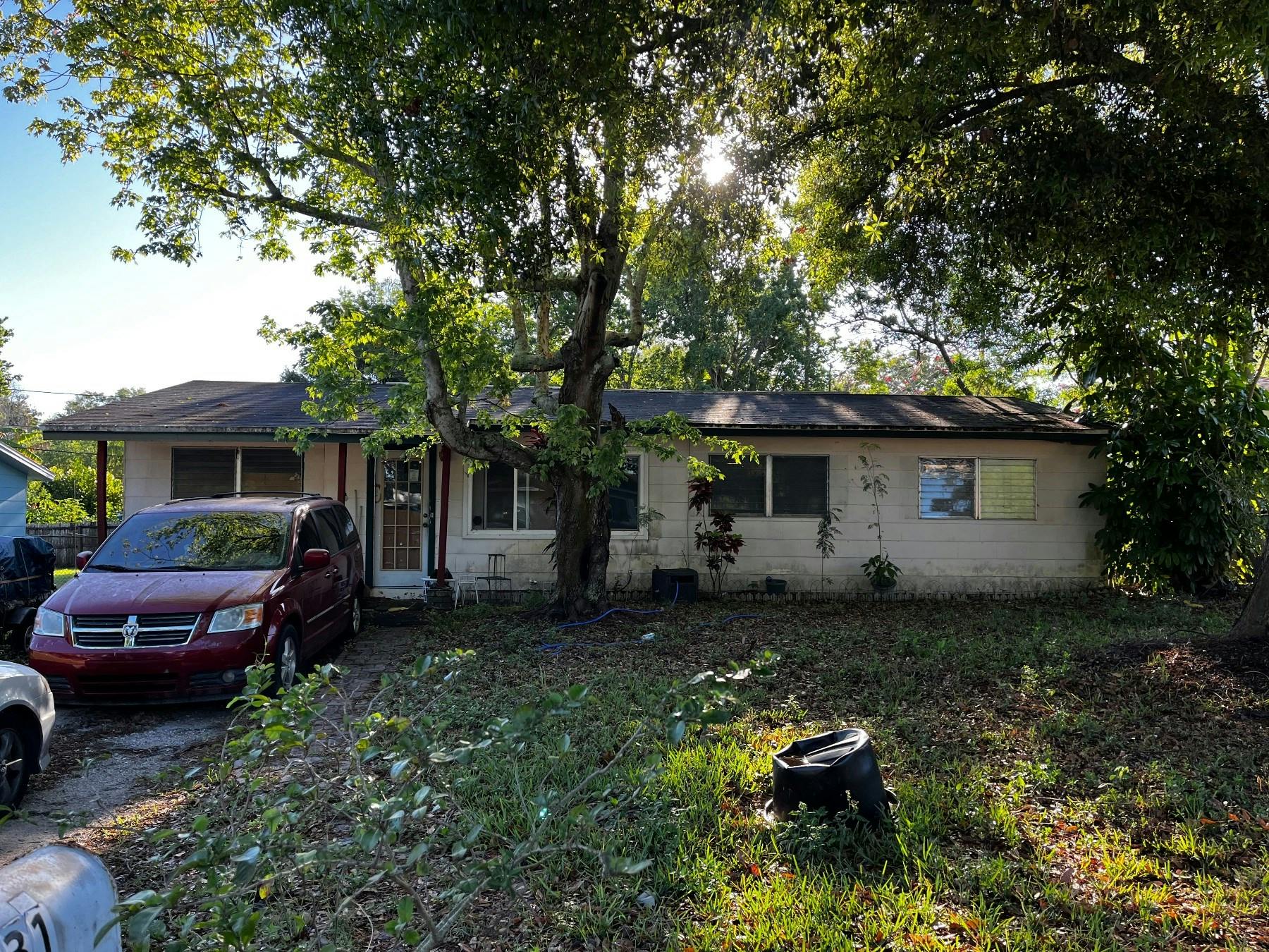 42nd Way, Saint Petersburg, FL 33714