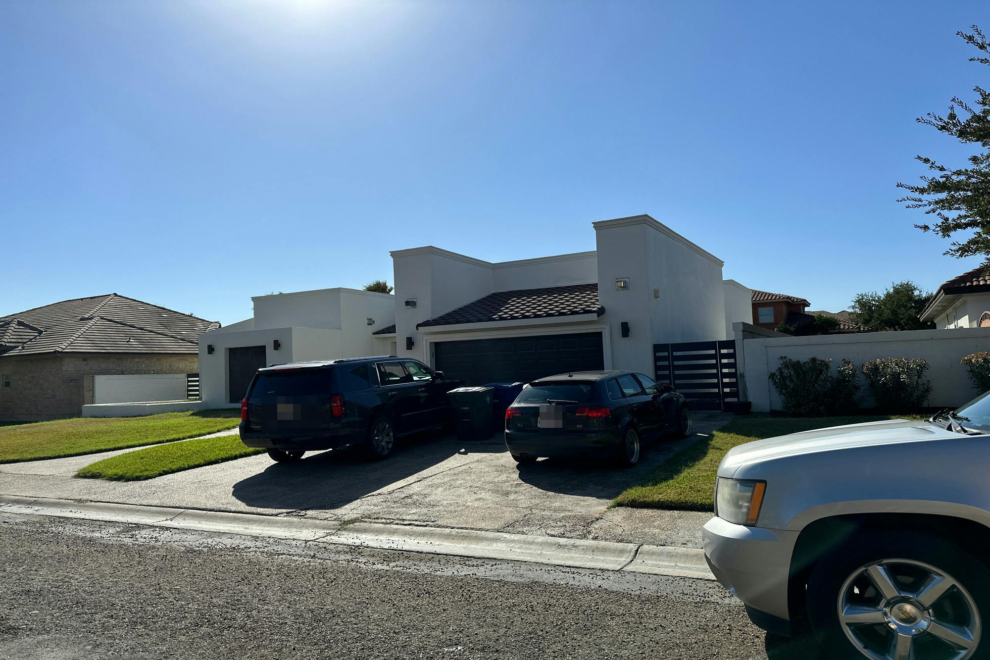 Crater Lake Dr, Laredo, TX 78041