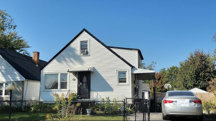 16124 Woodbridge Ave Harvey, IL 60426, Cook County