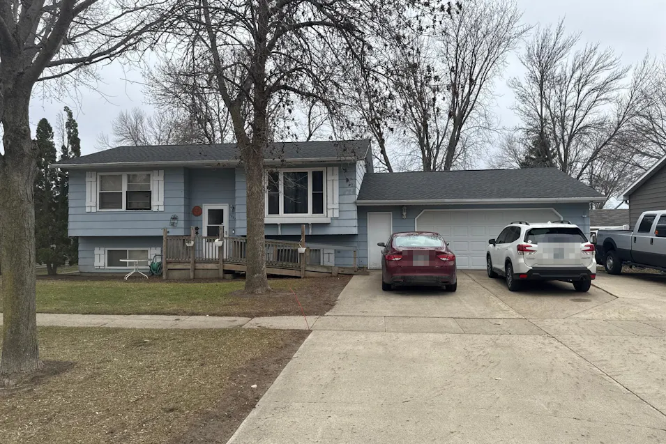 1422 12th St S Brookings, SD 57006, Brookings County