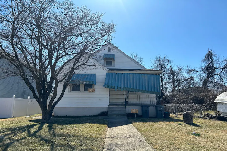 2807 Vermont Ave Baltimore, MD 21227, Baltimore County