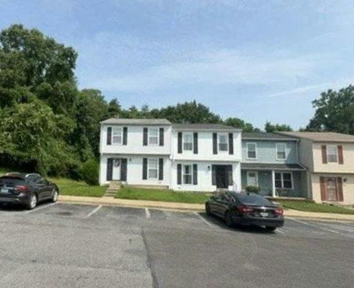Marbury Ct, District Heights, MD 20747