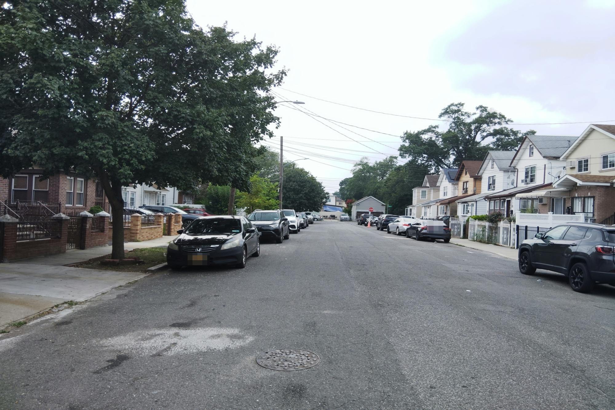 102nd Ave, Queens Village, NY 11429