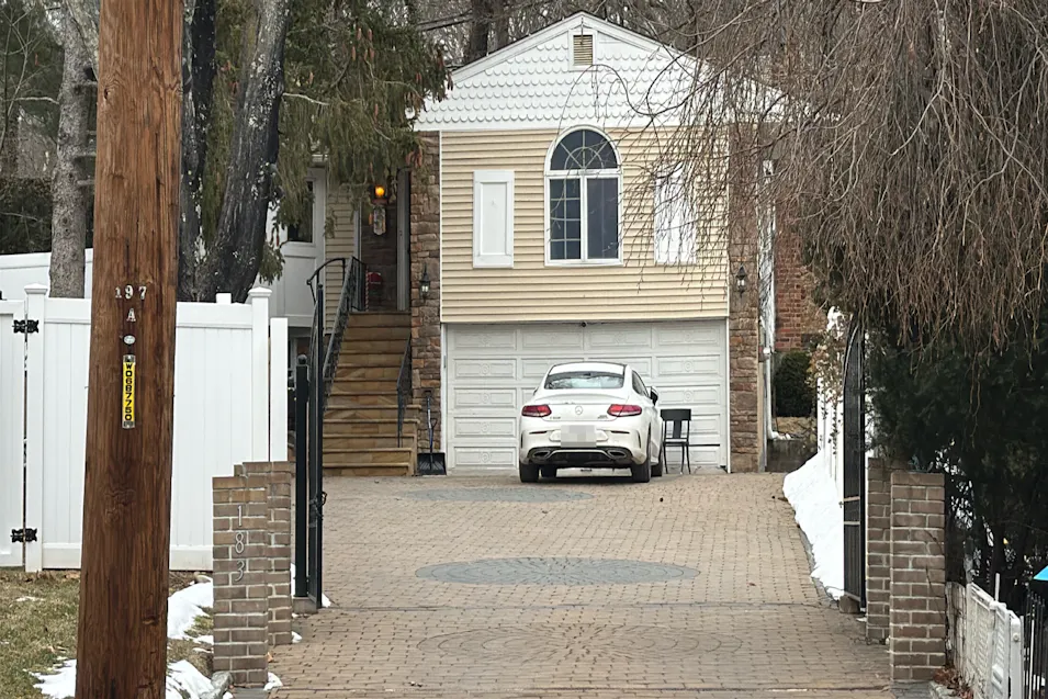 183 Woodbury Road Woodbury, NY 11797, Nassau County